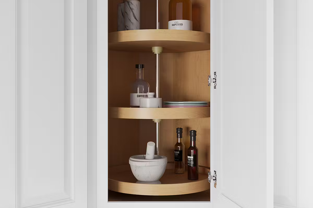 Corner carousel accessory